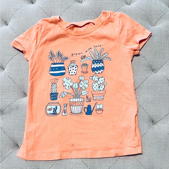 Carter’s size 5T Tshirt - Picture 1 of 1